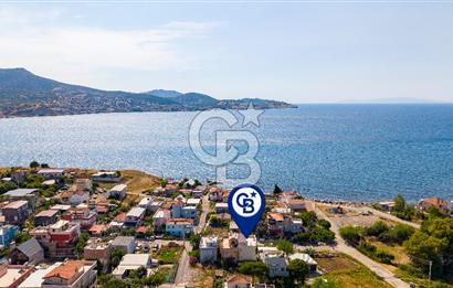 Yenifoça Cumhuriyet Mah. Satılık 3+1 Teraslı Villa