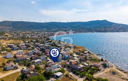 Yenifoça Cumhuriyet Mah. Satılık 3+1 Teraslı Villa