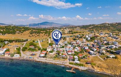 Yenifoça Cumhuriyet Mah. Satılık 3+1 Teraslı Villa