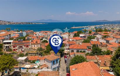 Yenifoça'nın En İşlek Caddesinde 48 m2 Dükkan