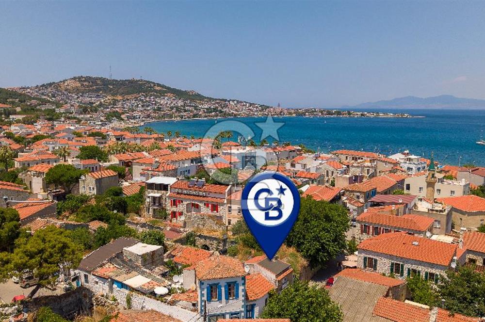 Yenifoça'nın En İşlek Caddesinde 48 m2 Dükkan