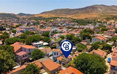 Yenifoça'nın En İşlek Caddesinde 48 m2 Dükkan