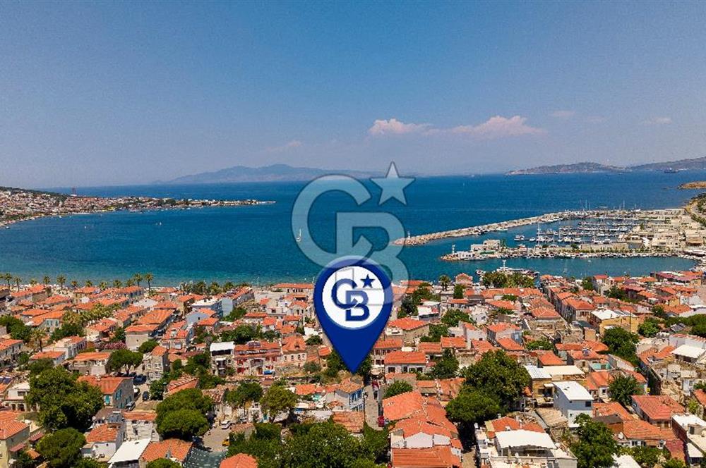 Yenifoça'nın En İşlek Caddesinde 48 m2 Dükkan