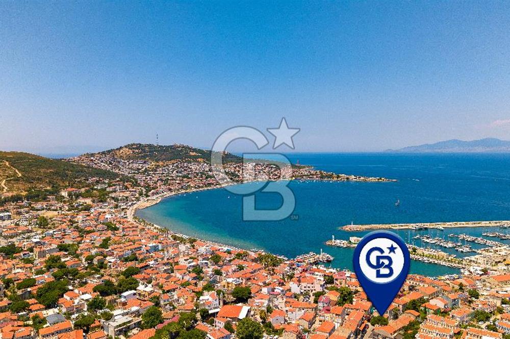 Yenifoça'nın En İşlek Caddesinde 48 m2 Dükkan