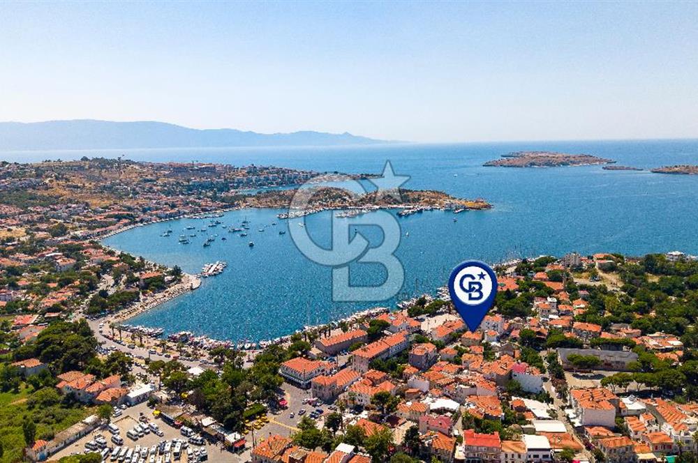 Foça'da Satılık Restorasyonlu Masrafsız Taş Ev