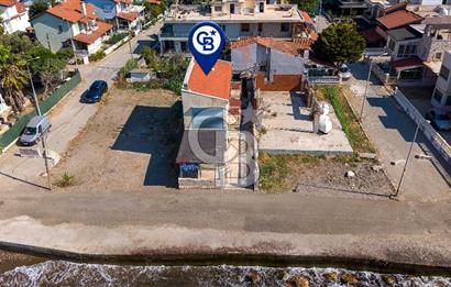 Yenifoça Gencelli'de Denize Sıfır Satılık 2+1 Villa