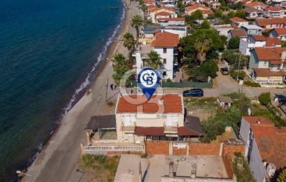 Yenifoça Gencelli'de Denize Sıfır Satılık 2+1 Villa