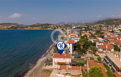 Yenifoça Gencelli'de Denize Sıfır Satılık 2+1 Villa