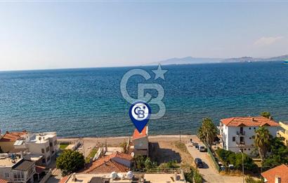 Yenifoça Gencelli'de Denize Sıfır Satılık 2+1 Villa