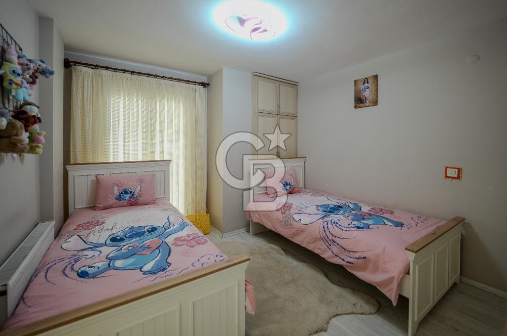 DİKİLİ SALİMBEY'DE 5+1 TERASLI MÜSTAKİL 420m2 SATILIK BAHÇELİ VİLLA