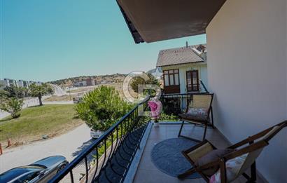 DİKİLİ SALİMBEY'DE 5+1 TERASLI MÜSTAKİL 420m2 SATILIK BAHÇELİ VİLLA