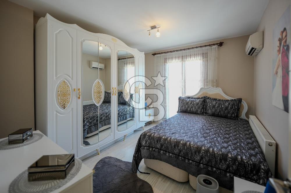 DİKİLİ SALİMBEY'DE 5+1 TERASLI MÜSTAKİL 420m2 SATILIK BAHÇELİ VİLLA