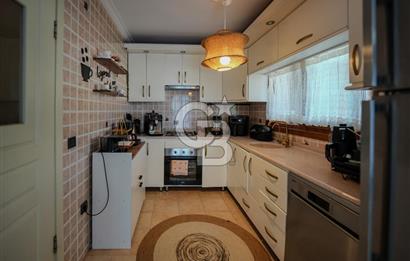 DİKİLİ SALİMBEY'DE 5+1 TERASLI MÜSTAKİL 420m2 SATILIK BAHÇELİ VİLLA