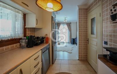 DİKİLİ SALİMBEY'DE 5+1 TERASLI MÜSTAKİL 420m2 SATILIK BAHÇELİ VİLLA