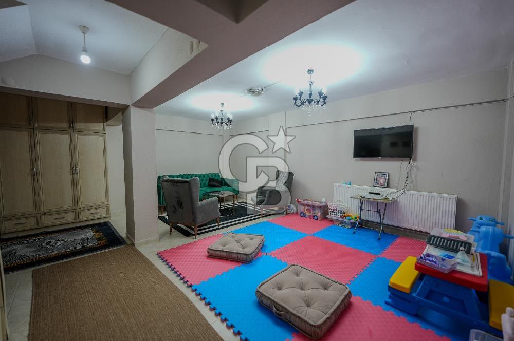 DİKİLİ SALİMBEY'DE 5+1 TERASLI MÜSTAKİL 420m2 SATILIK BAHÇELİ VİLLA