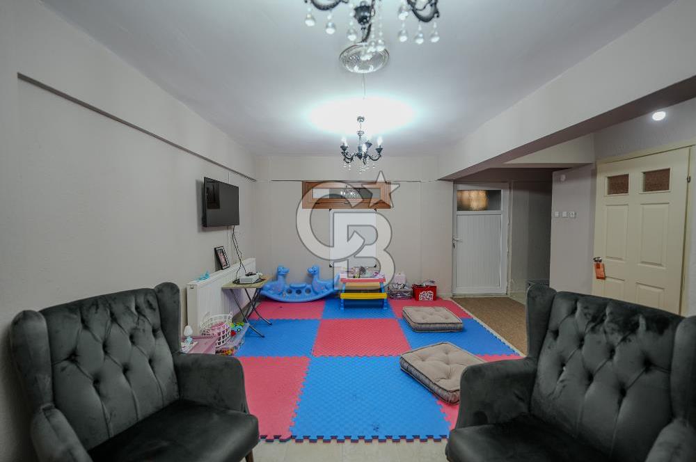DİKİLİ SALİMBEY'DE 5+1 TERASLI MÜSTAKİL 420m2 SATILIK BAHÇELİ VİLLA
