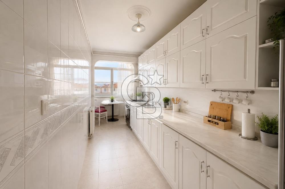 Üsküdar Zeynep Kamil Satılık 2+1 Boş Satılık Daire