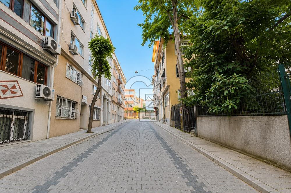 Üsküdar Zeynep Kamil Satılık 2+1 Boş Satılık Daire
