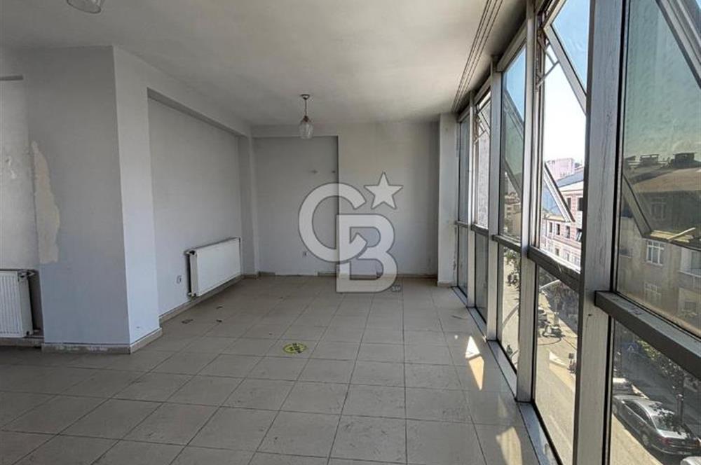 MERKEZİ KONUMDA CADDE CEPHELİ KİRALIK 2+0 OFİS FIRSATI