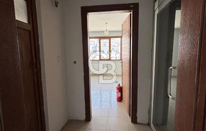MERKEZİ KONUMDA CADDE CEPHELİ KİRALIK 2+0 OFİS FIRSATI