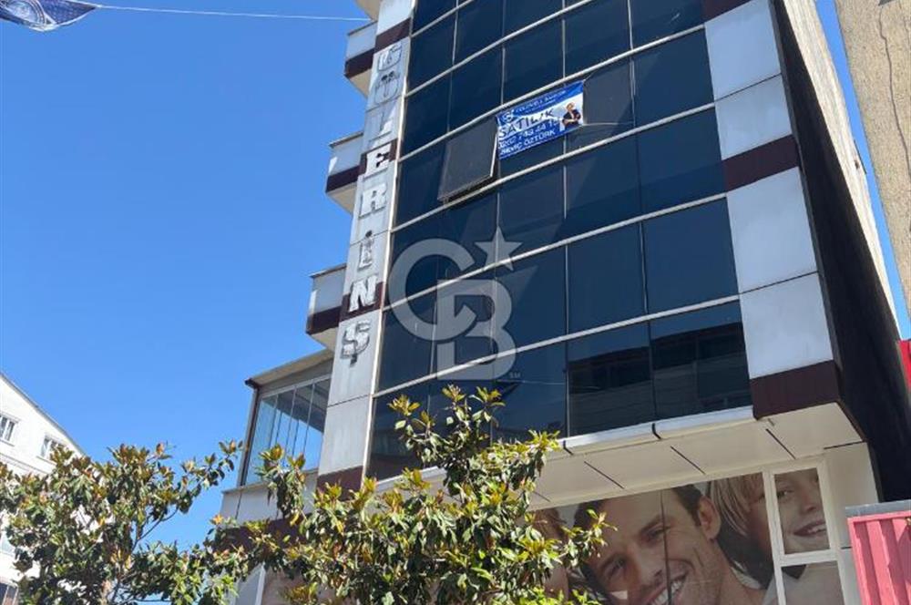 MERKEZİ KONUMDA CADDE CEPHELİ KİRALIK 2+0 OFİS FIRSATI