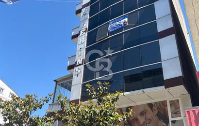 MERKEZİ KONUMDA CADDE CEPHELİ KİRALIK 2+0 OFİS FIRSATI