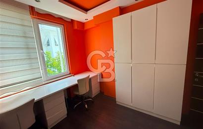 Florya Şenlikköy Prestijli Bina'da, Ara Kat 5+2 Kiralık Daire