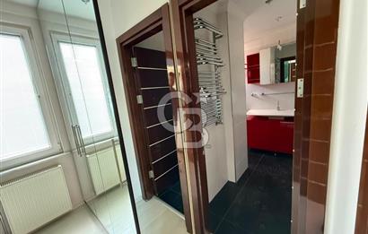 Florya Şenlikköy Prestijli Bina'da, Ara Kat 5+2 Kiralık Daire