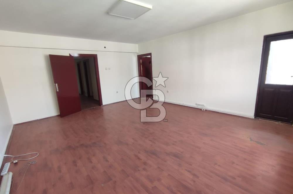 STRAZBURG CADDESİ ÜZERİ (ADLİYE YAKINI) KİRALIK 2+1 OFİS