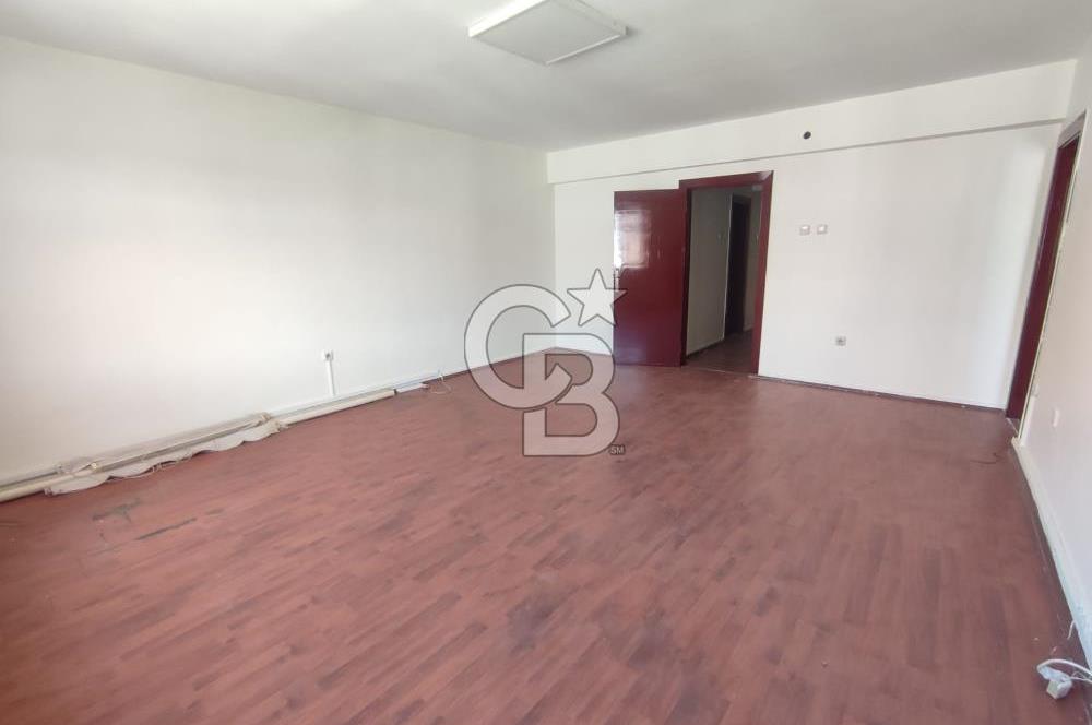 STRAZBURG CADDESİ ÜZERİ (ADLİYE YAKINI) KİRALIK 2+1 OFİS