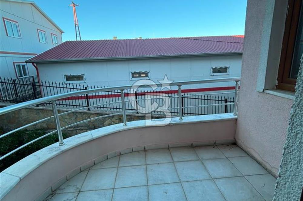  Balibey Mahallesi'nde 3 Balkonlu Kiralık 2+1 Daire