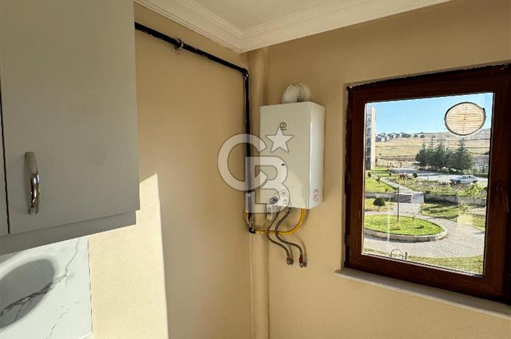 BALLIKUYUMCU SİTE DE 3+1 BOŞ OTURUMA HAZIR 170 M² KİRALIK DAİRE