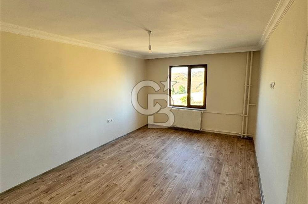 BALLIKUYUMCU SİTE DE 3+1 BOŞ OTURUMA HAZIR 170 M² KİRALIK DAİRE