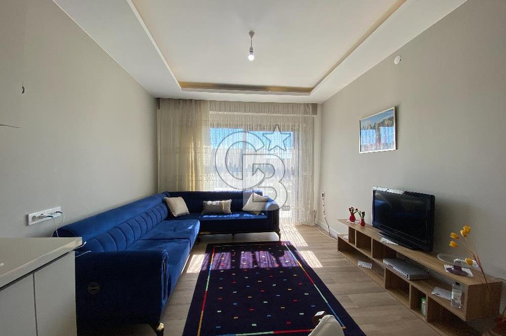 Ayvalık Altınova'da Havuzlu Site İçerisinde 2+1 Satılık Daire