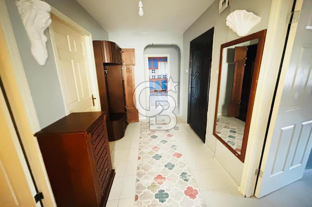 Ayvalık Küçükköy Gümrük Mahallesi'nde Eşyalı 2+1 Kiralık Daire