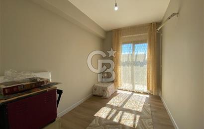 Ayvalık Altınova'da Havuzlu Site İçerisinde 2+1 Satılık Daire