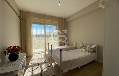 Ayvalık Altınova'da Havuzlu Site İçerisinde 2+1 Satılık Daire