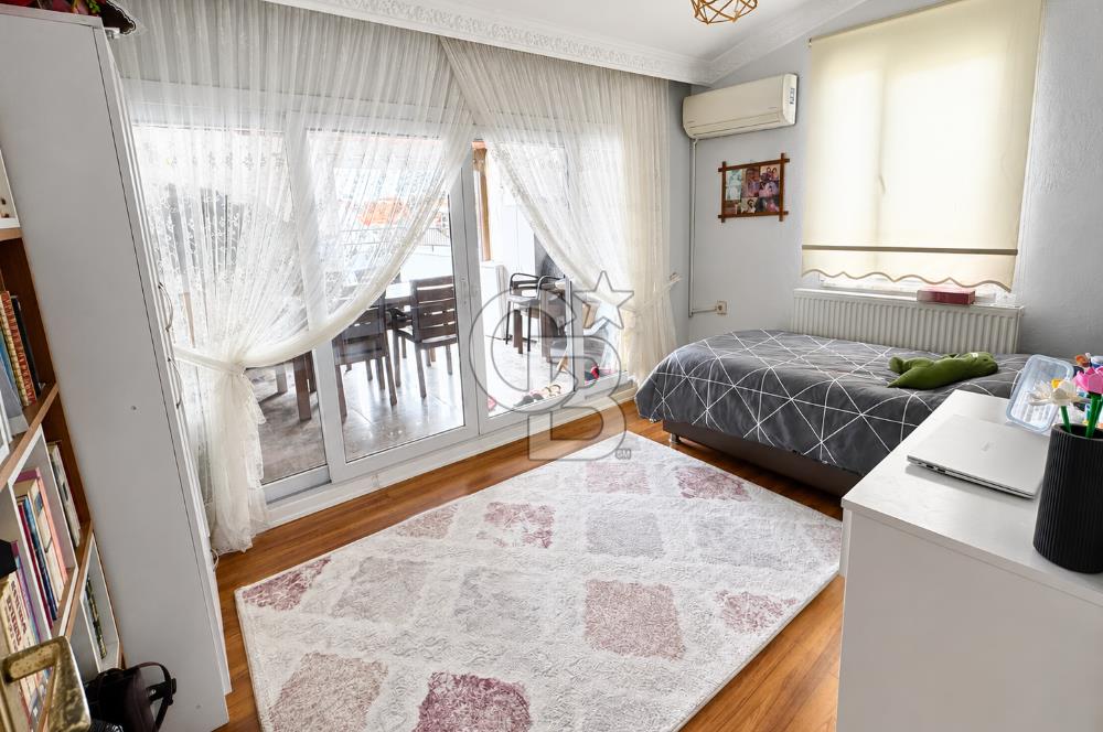 Ayvalık Ali Çetinkayada Tadilatlı,Doğalgazlı Satılık 4+1 Dubleks