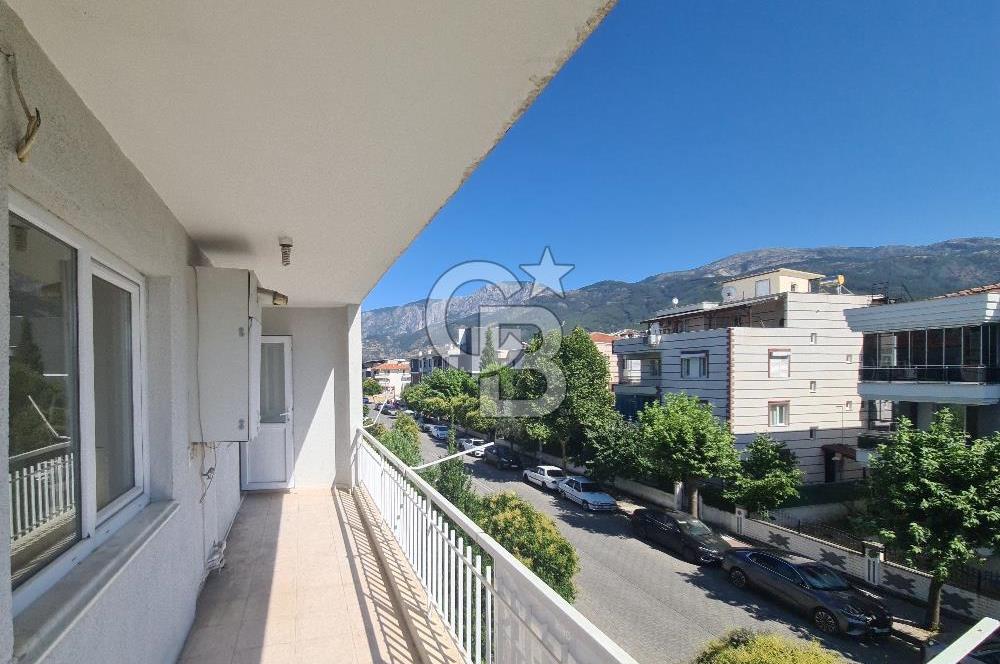 75.Yıl Mahallesinde 3+1 Kiralık Daire