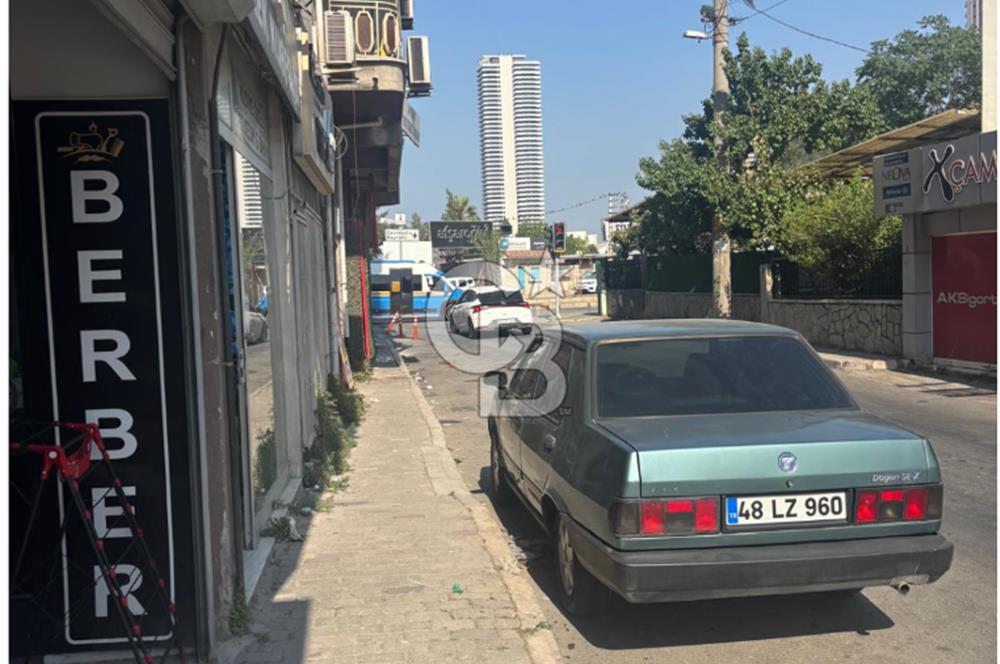 Bornova Çamdibi'nde Hazır Kiracılı Dükkan