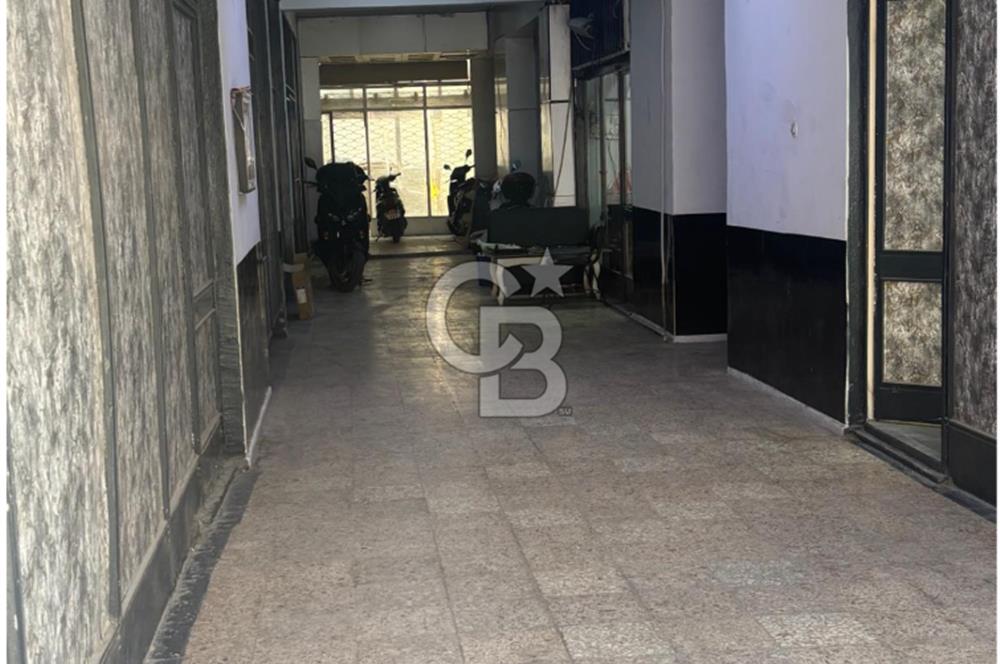 Bornova Çamdibi'nde Hazır Kiracılı Dükkan
