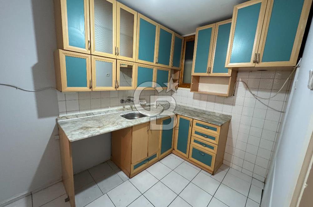 Karşıyaka Bahçelievler de Satılık Giriş Kat 2+1 Daire