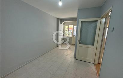 Karşıyaka Bahçelievler de Satılık Giriş Kat 2+1 Daire