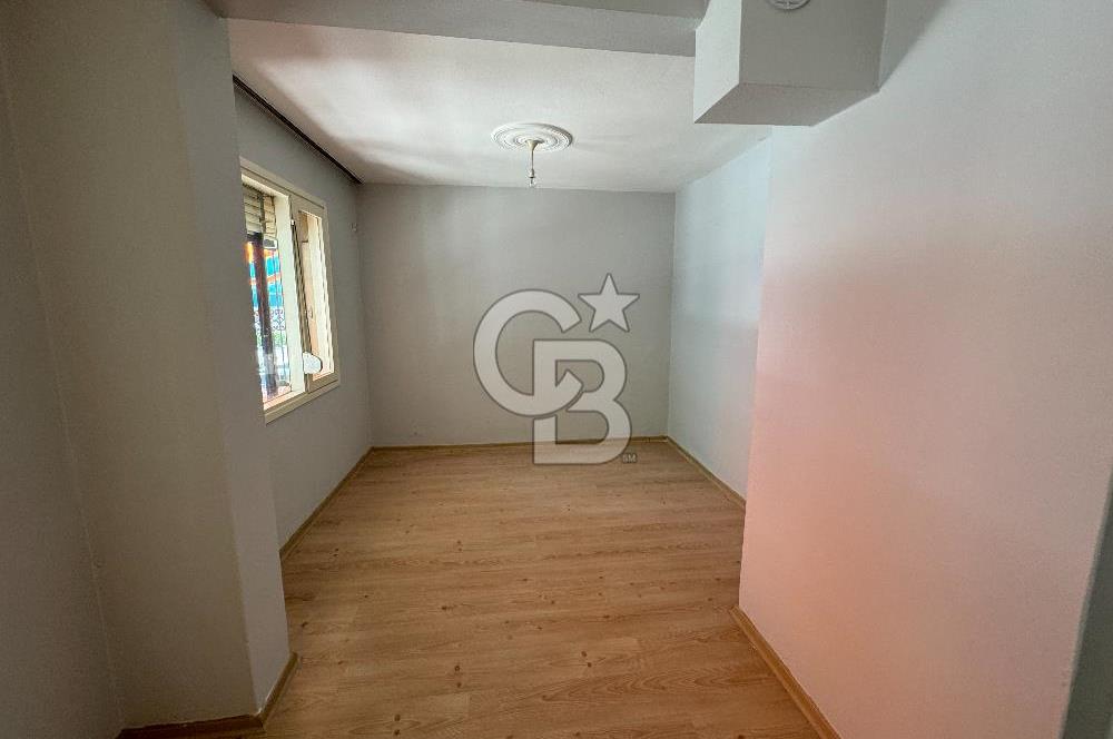 Karşıyaka Bahçelievler de Satılık Giriş Kat 2+1 Daire