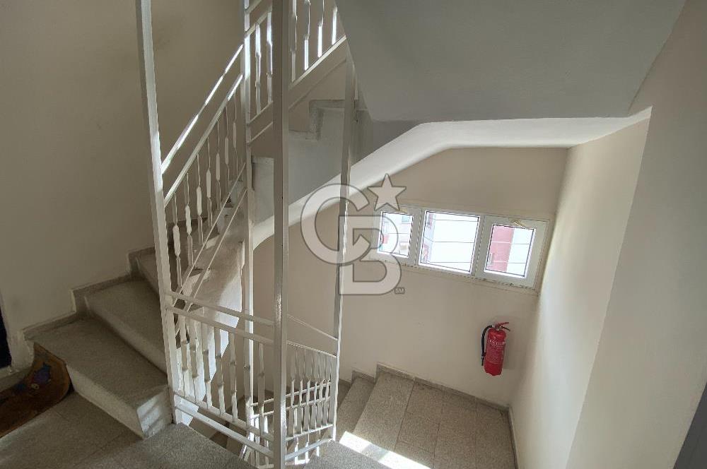NARLIDERE HUZUR mah. KİRALIK ARA KAT 2+1 DAİRE