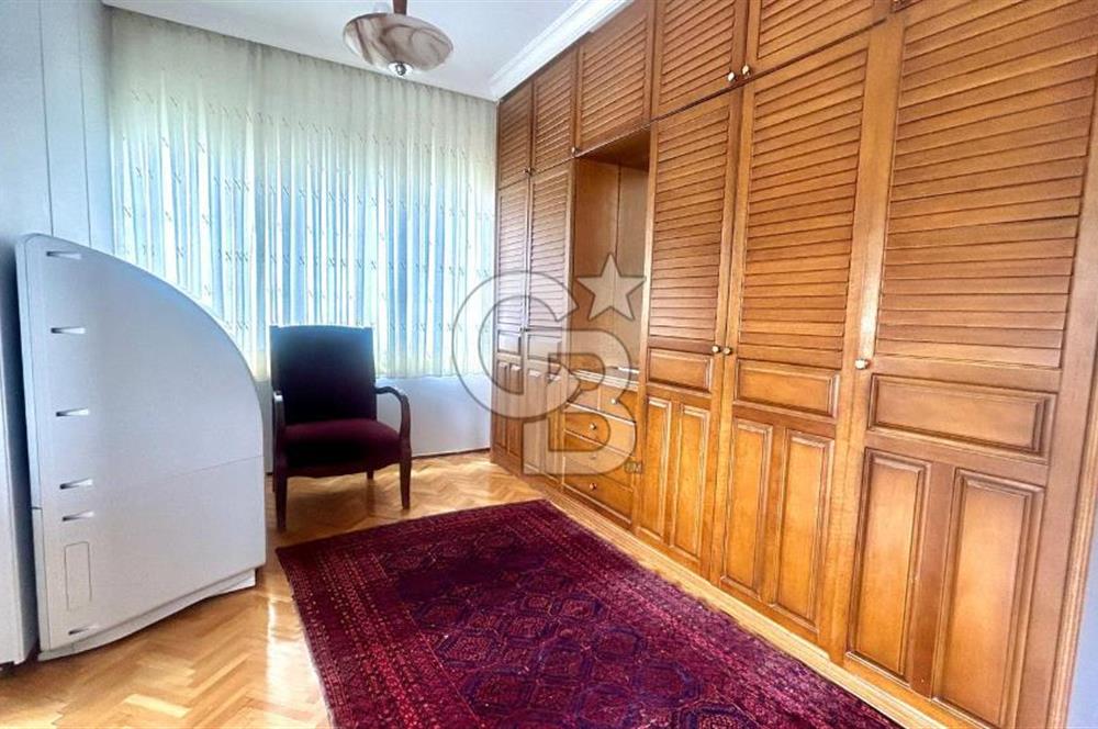 BOTANİK APARTMANINDA MANZARALI BAKIMLI MOBİLYALI KİRALIK 4+1