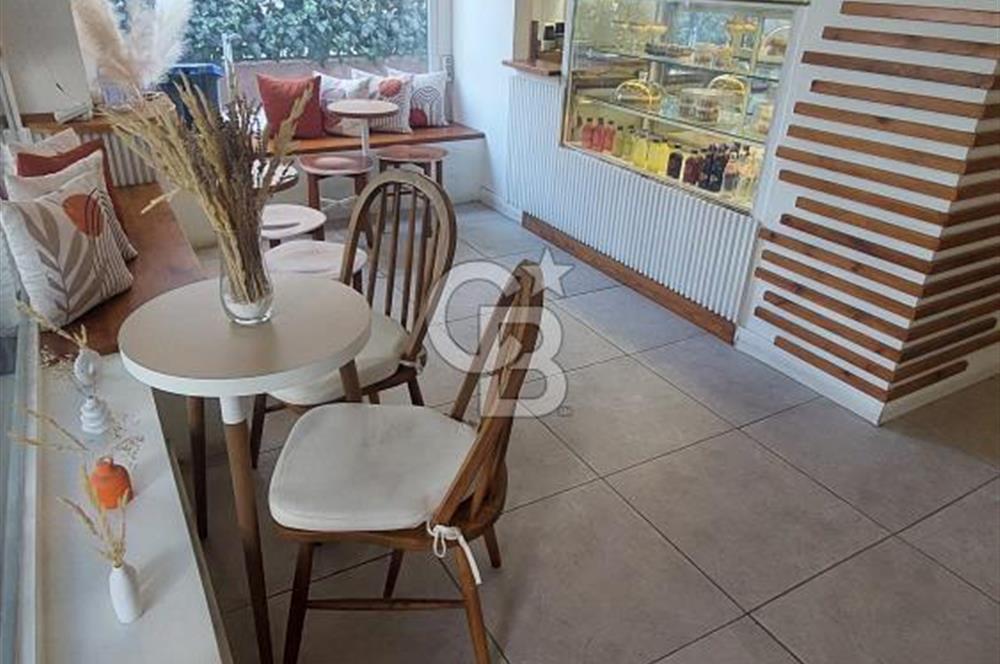 Bostanlı'da Devren Kiralık Butik Kafe 