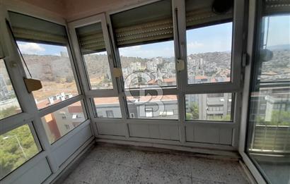 Egekent Çağdaş Sitesinde Asansörlü, Otoparklı, Klimalı