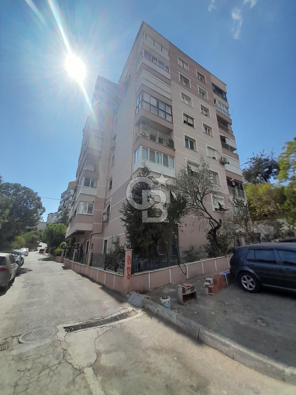 Egekent Çağdaş Sitesinde Asansörlü, Otoparklı, Klimalı