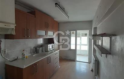Egekent Çağdaş Sitesinde Asansörlü, Otoparklı, Klimalı